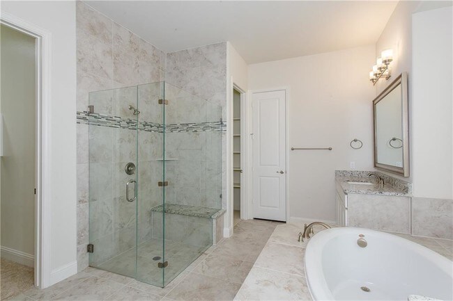 Building Photo - 14800 Kemps Landing