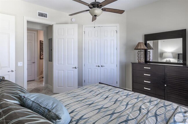 Building Photo - 8581 Amberjack Cir