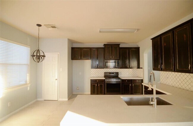 Building Photo - 4339 S Vineyard Mdw Ln