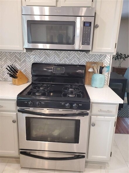 Building Photo - 1809 Dayflower Trce