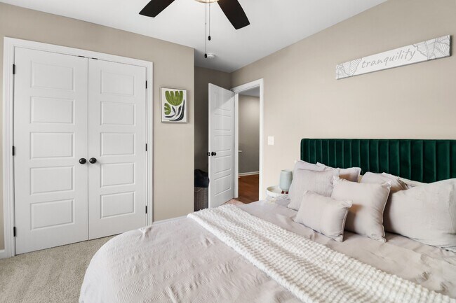 Building Photo - 1278 Magnum Dr