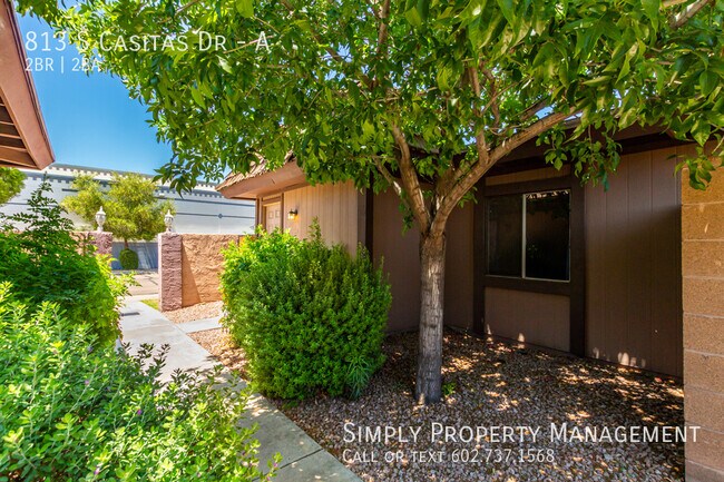 Building Photo - 813 S Casitas Dr
