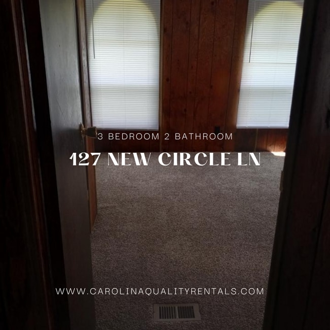 Building Photo - 3 bedroom 2 bath singlewide