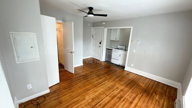 Building Photo - 51 Rutgers St