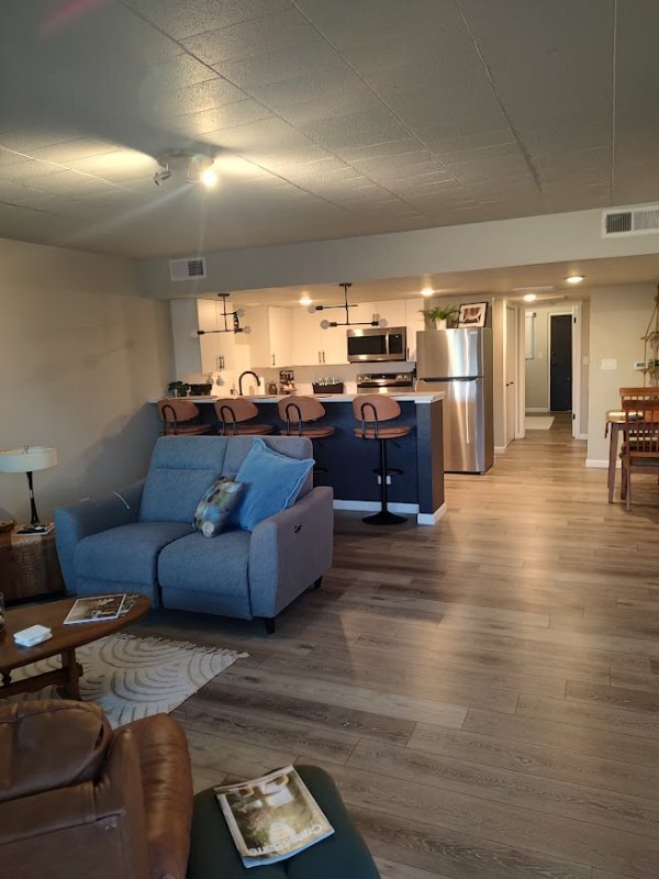 Building Photo - 111 S Meldrum St