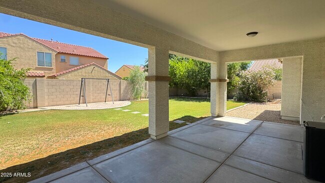 Building Photo - 1634 W Pelican Ct