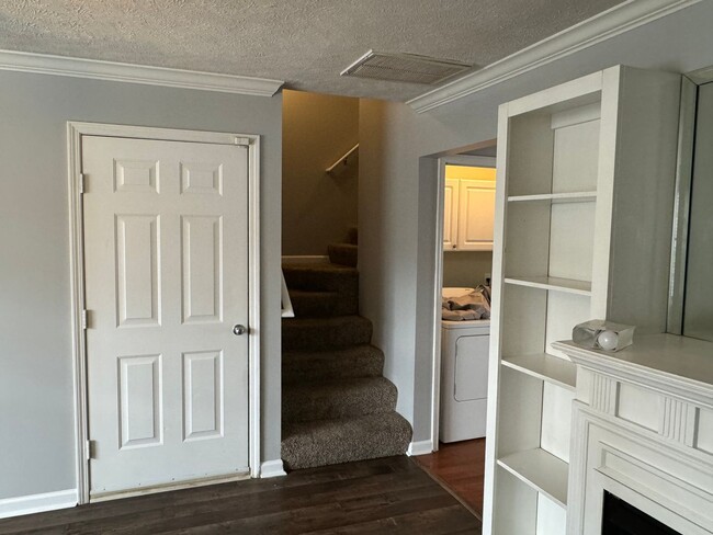 Building Photo - Cozy Townhome in Antioch