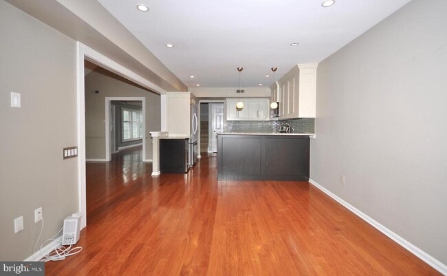 Building Photo - 8 Northrup Ct