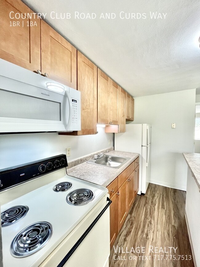 Building Photo - Newly-Remodeled 1-bed in small building wi...