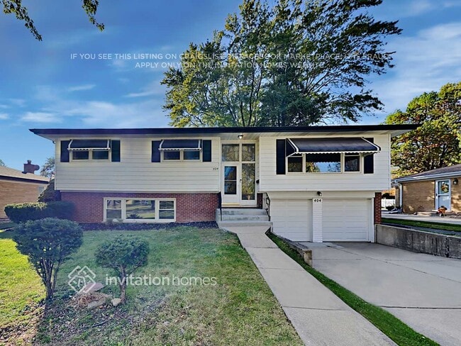 Building Photo - 404 S Crestwood Ln