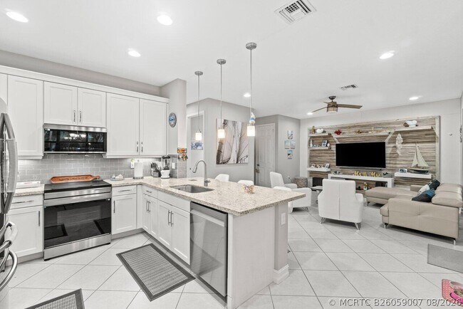 Building Photo - 8128 Snowflake Obsidian Trail