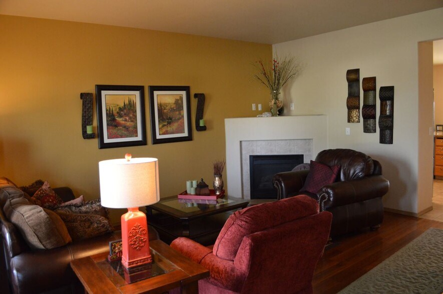 Building Photo - 4408 Appaloosa Ct