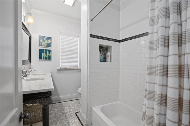 Building Photo - 5227 Homer St