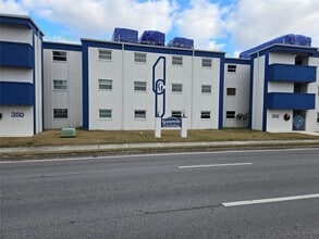 Building Photo - 379 79th Ave NE