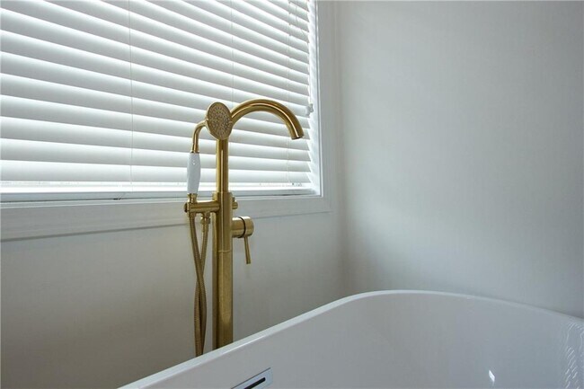 Building Photo - 1481 Beckley Pointe