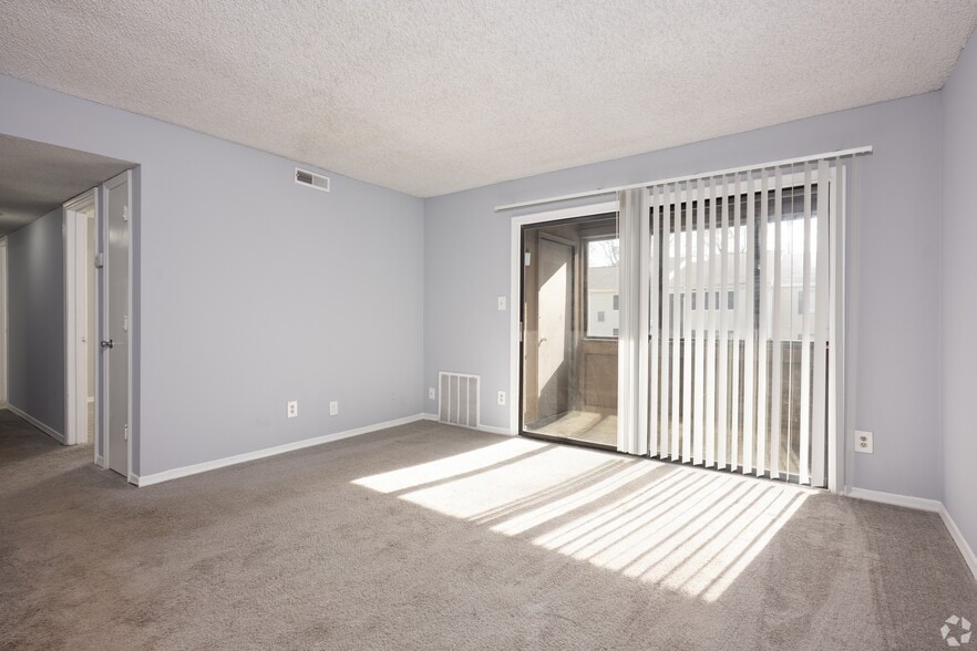 Living Area - Legacy on Elm Apartments