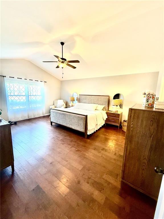 Building Photo - 320 Cranmore Pl