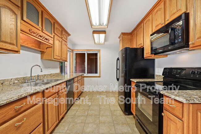 Building Photo - 4120 S Inca St