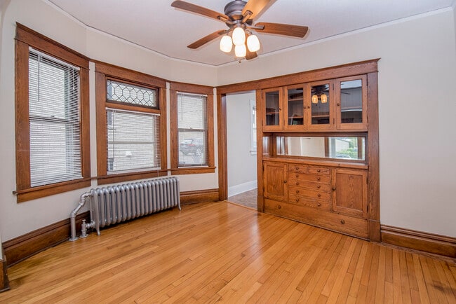 Building Photo - 1623 Selby Avenue