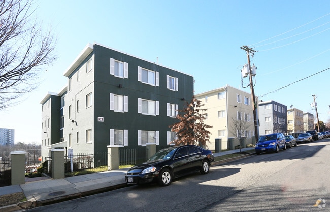 Building Photo - 701-725 Brandywine St SE