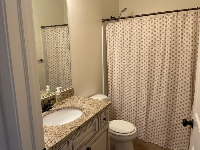 Building Photo - 714 S 150 E