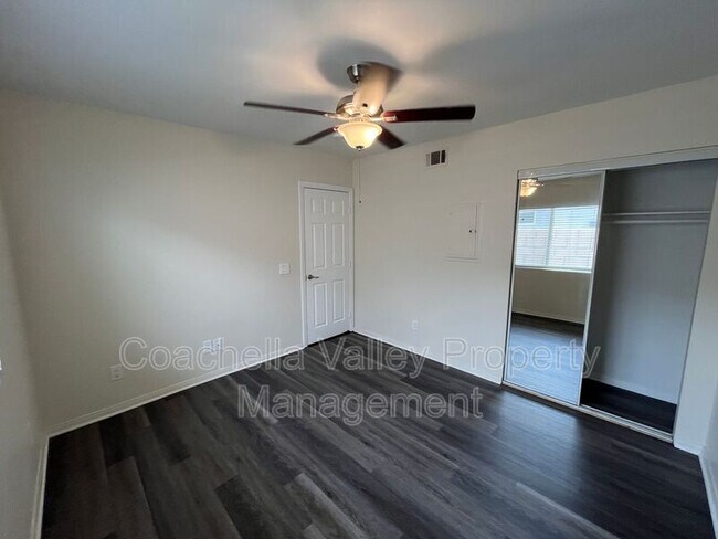 Building Photo - 422 Rosa Parks Rd
