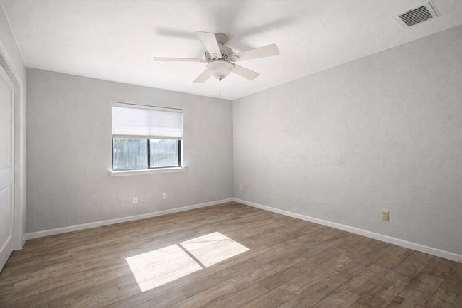 Building Photo - 333 Rawhide Loop