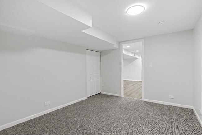 Building Photo - 236 Callan Ave