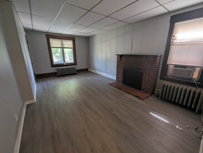 Building Photo - 110 Haddon Ave