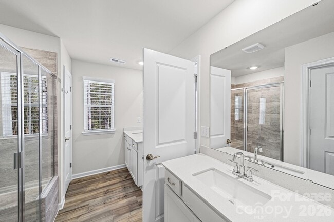 Building Photo - 1104 Bandon Dr