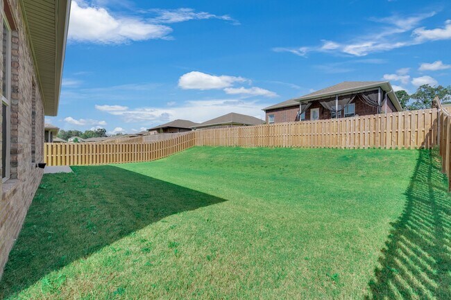 Building Photo - Brand New Home Waiting For you!