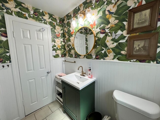 Building Photo - 4020 38th St