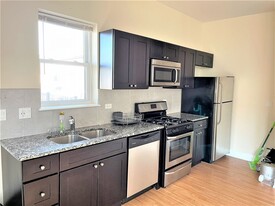 Building Photo - 4750 N Kenneth Ave