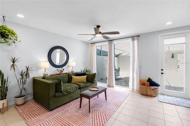 Building Photo - 5617 Whitehead St