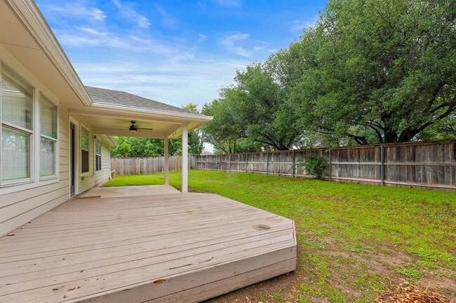 Building Photo - 1816 White Indigo Trail