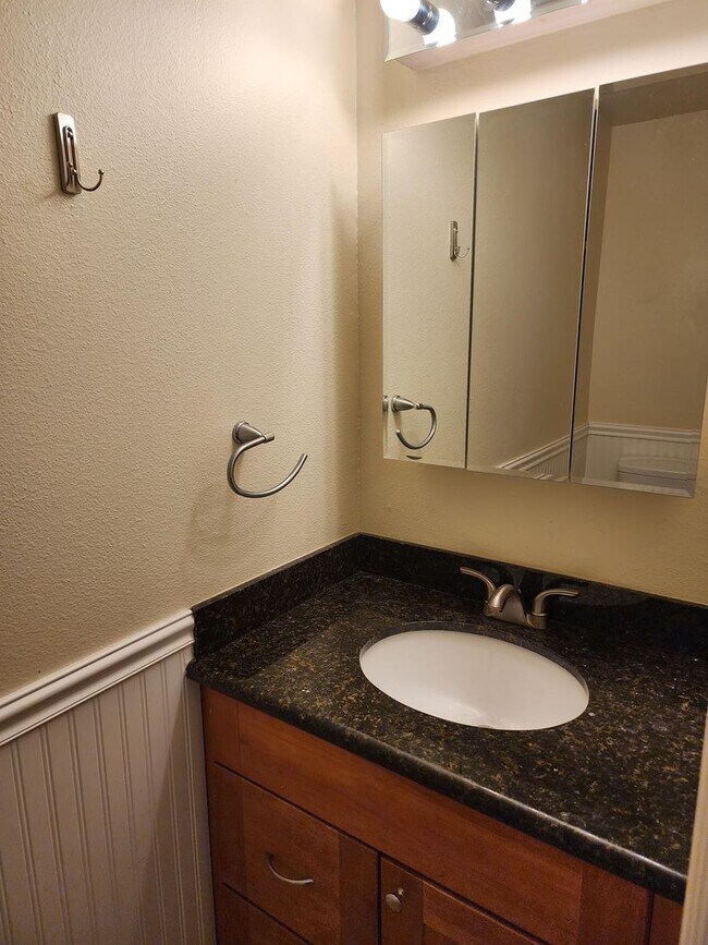 Building Photo - Hazel Dwellings, LLC