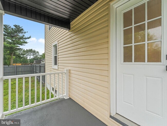 Building Photo - 308 Delsea Dr