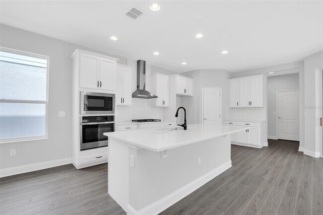 Building Photo - 12743 Brodlove Ln