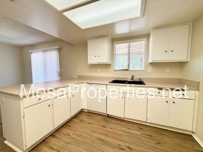 Building Photo - 22854 Itasca Rd