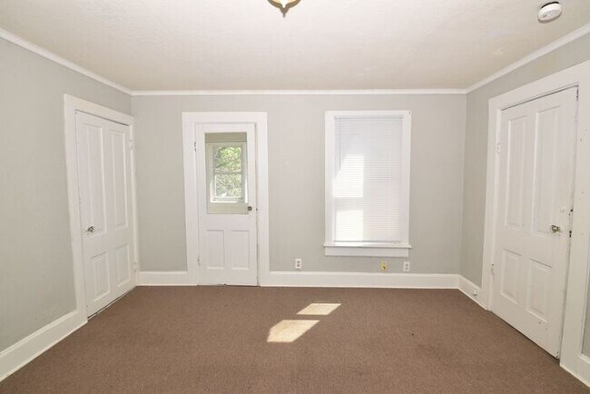 Building Photo - Coming Soon! Near local universities and DTSB
