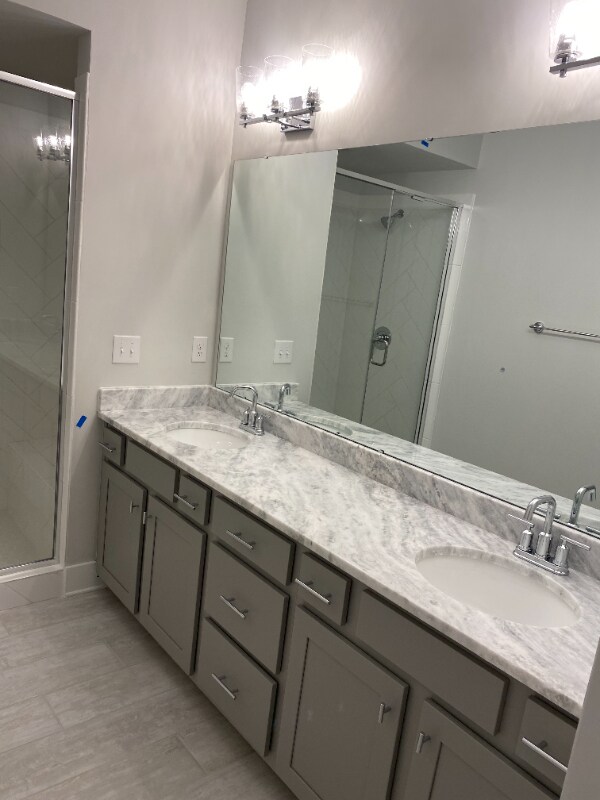 Building Photo - 4124 Castleton Rd