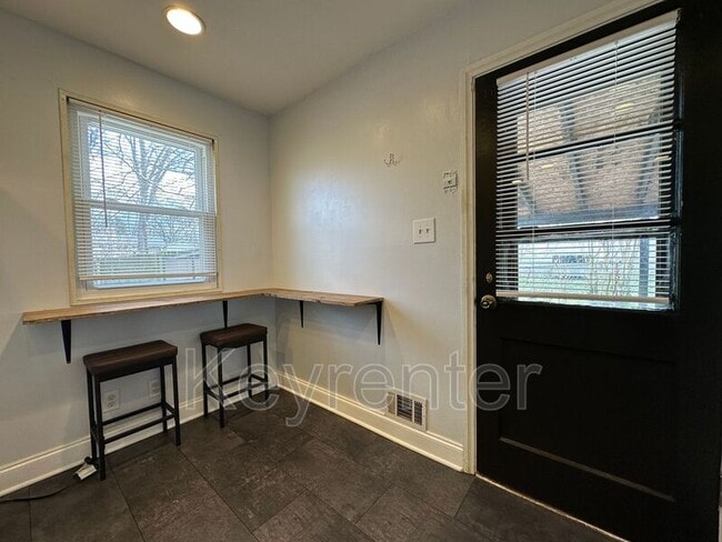 Building Photo - 138 Arkansas Ave