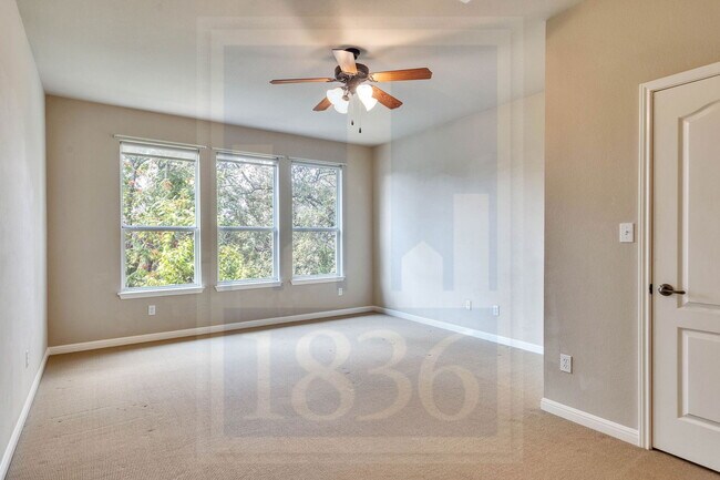 Building Photo - 150 Abbey Dr