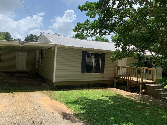 Building Photo - 301 10th St