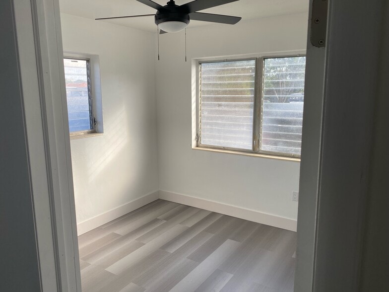 Bedroom 1 - 320 NW 34th Ave