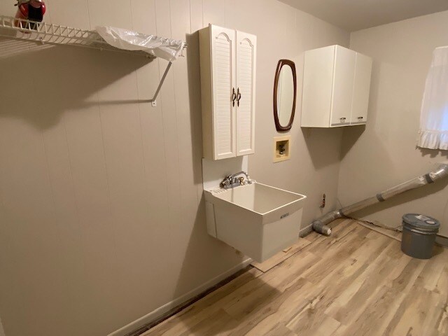Laundry room - 64 N Beverly Ave