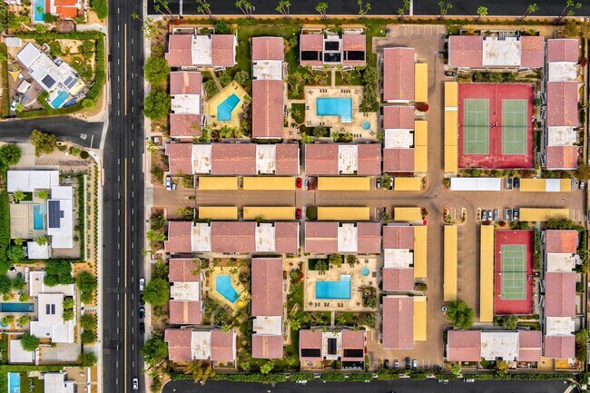 Building Photo - 1950 S Palm Canyon Dr