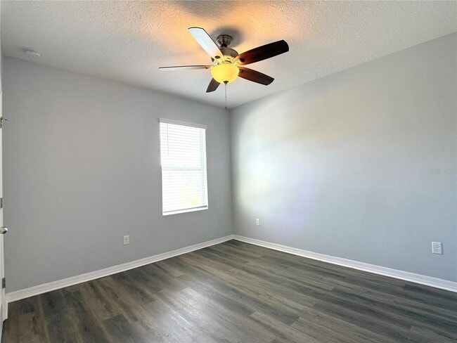 Building Photo - 389 Tanglewood Dr