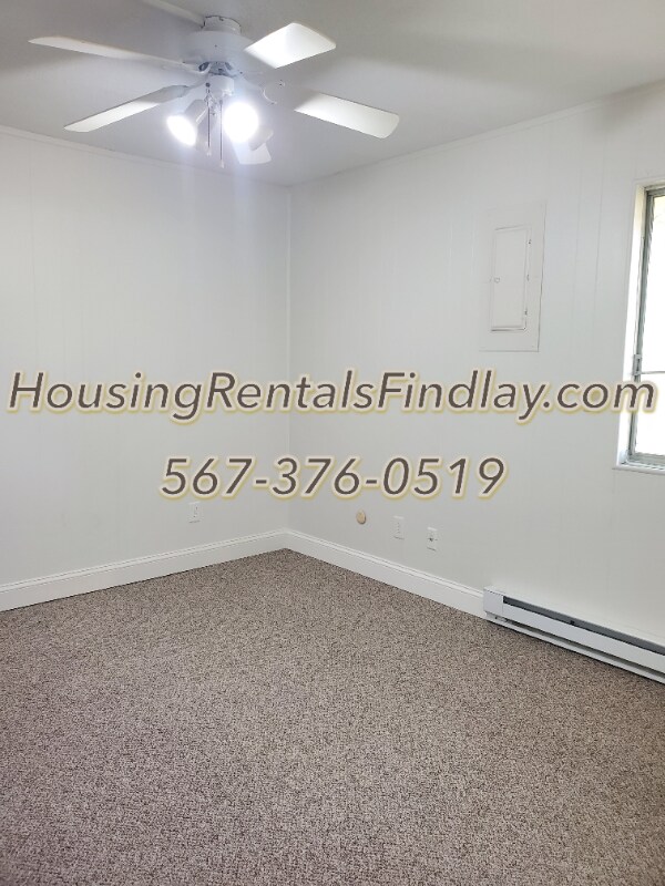 Building Photo - 128 E Foulke Ave