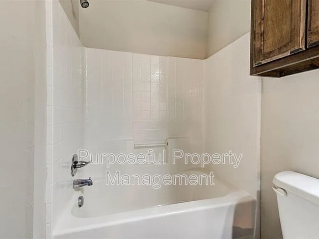 Building Photo - 4309 Edinburg Way